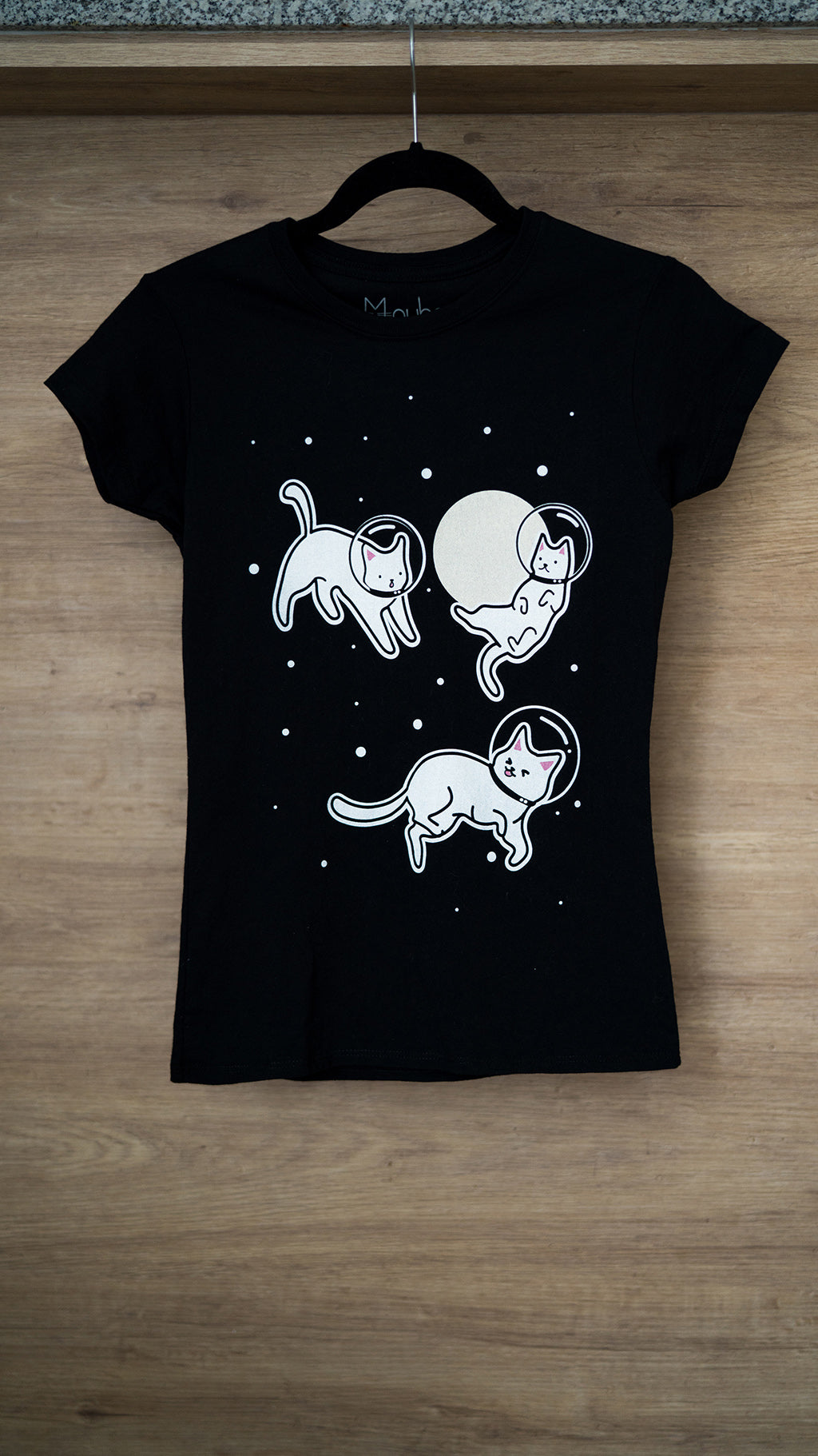 GATO ESPACIAL playera Karen