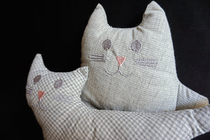 MINI MICHIS gris